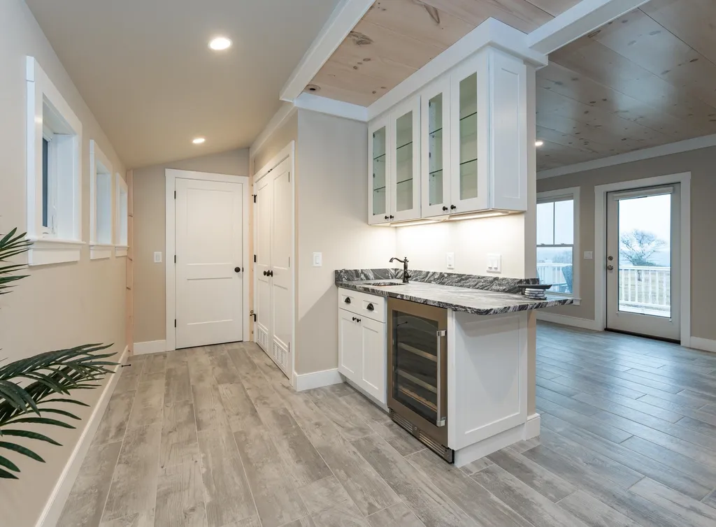 106 Goodwin Road Kittery ME 03905