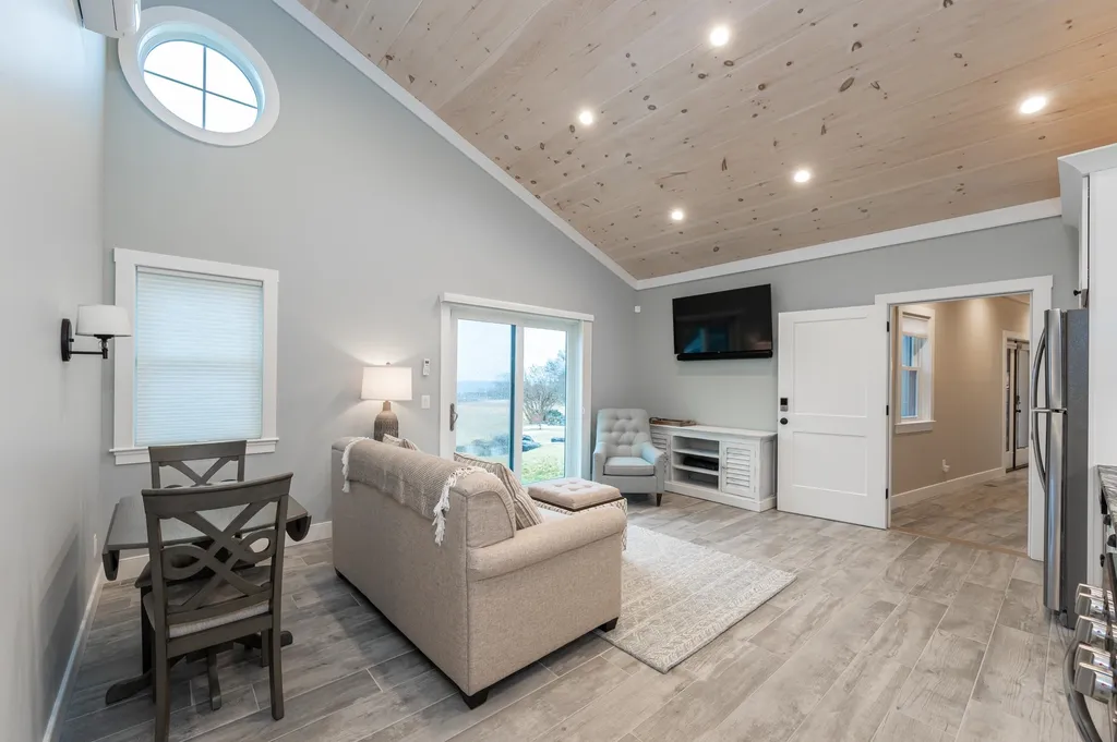 106 Goodwin Road Kittery ME 03905