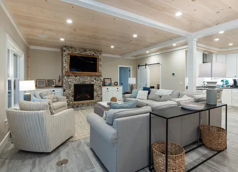 106 Goodwin Road Kittery ME 03905