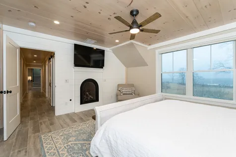 106 Goodwin Road Kittery ME 03905