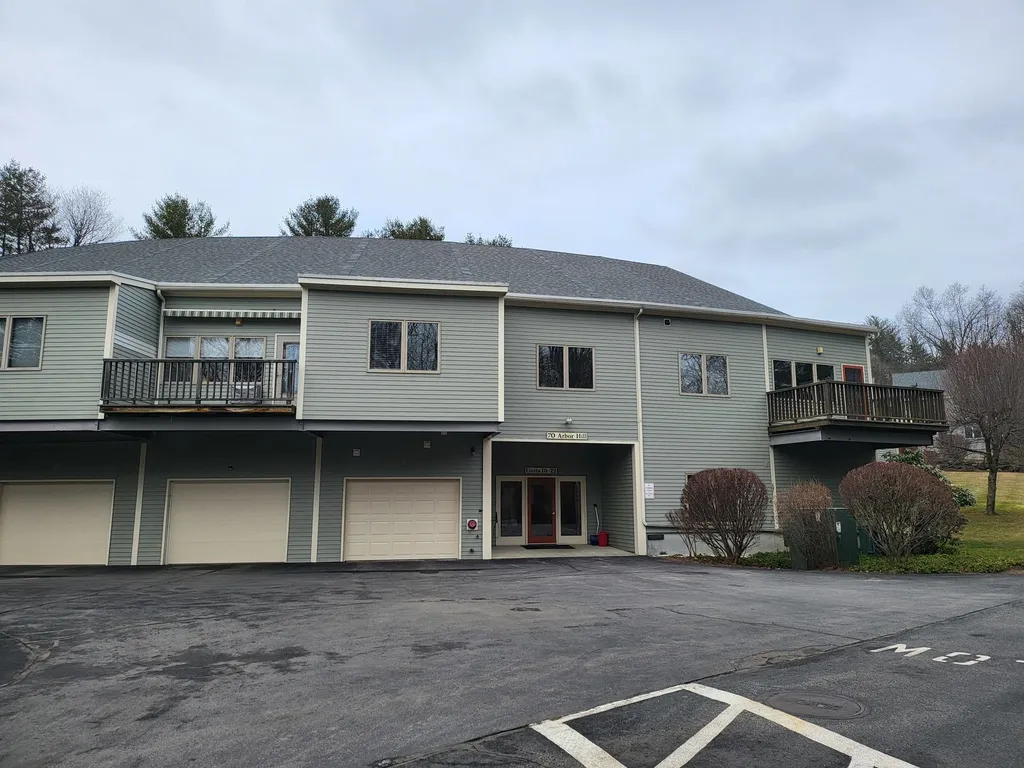 70 Arbor Hill Commons Brattleboro VT 05301