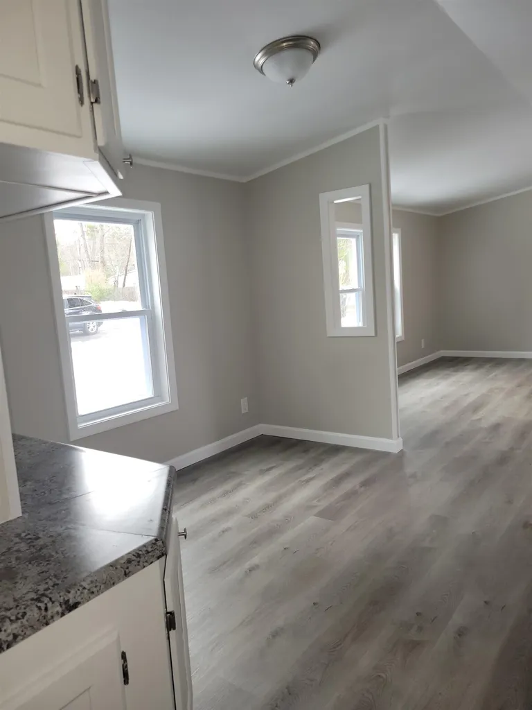 4 Dinan Drive Allenstown NH 03275