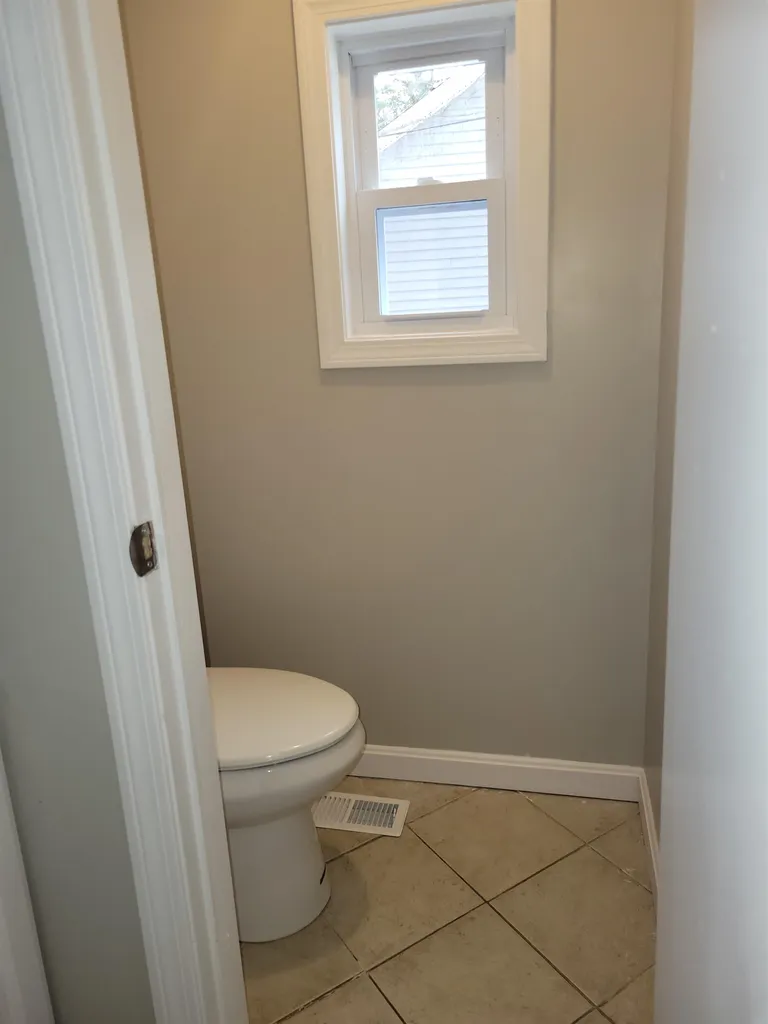 4 Dinan Drive Allenstown NH 03275