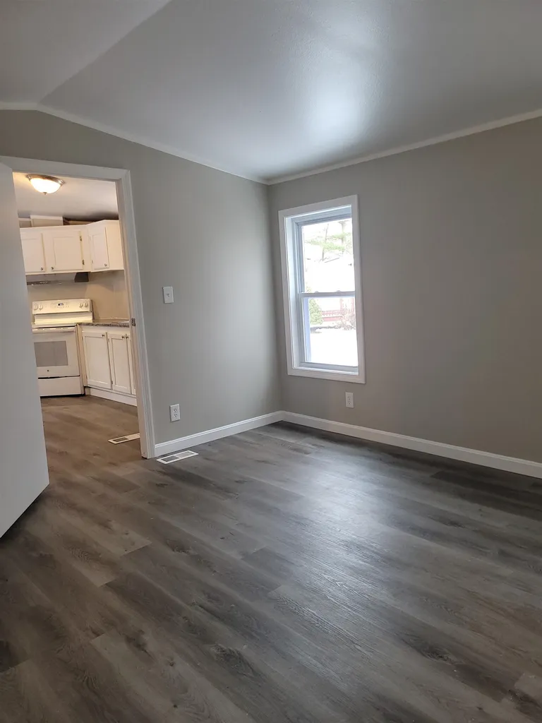 4 Dinan Drive Allenstown NH 03275