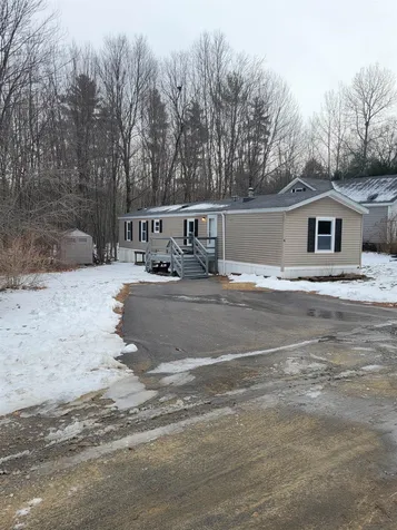 4 Dinan Drive Allenstown NH 03275