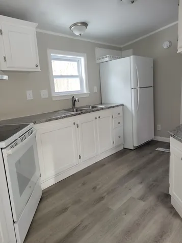 4 Dinan Drive Allenstown NH 03275