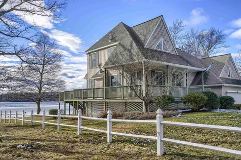 23 Trues Parkway Sandown NH 03873