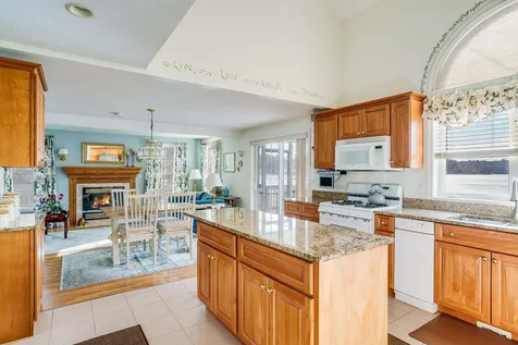 23 Trues Parkway Sandown NH 03873