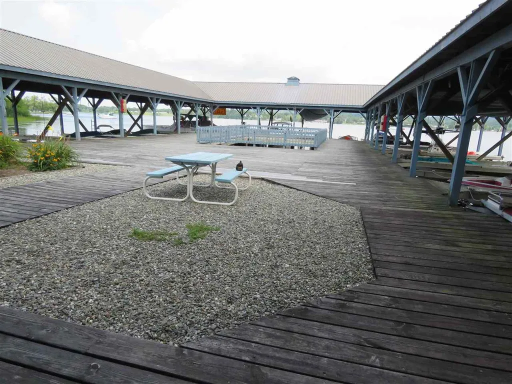 197 Farrants Point (Slip A-23) Newport City VT 05855