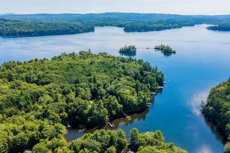 50 Bartlett Landing Road Moultonborough NH 03254