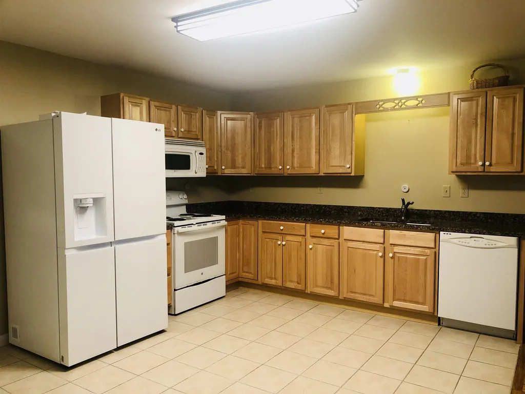 118 Secretariat Way Rochester NH 03867