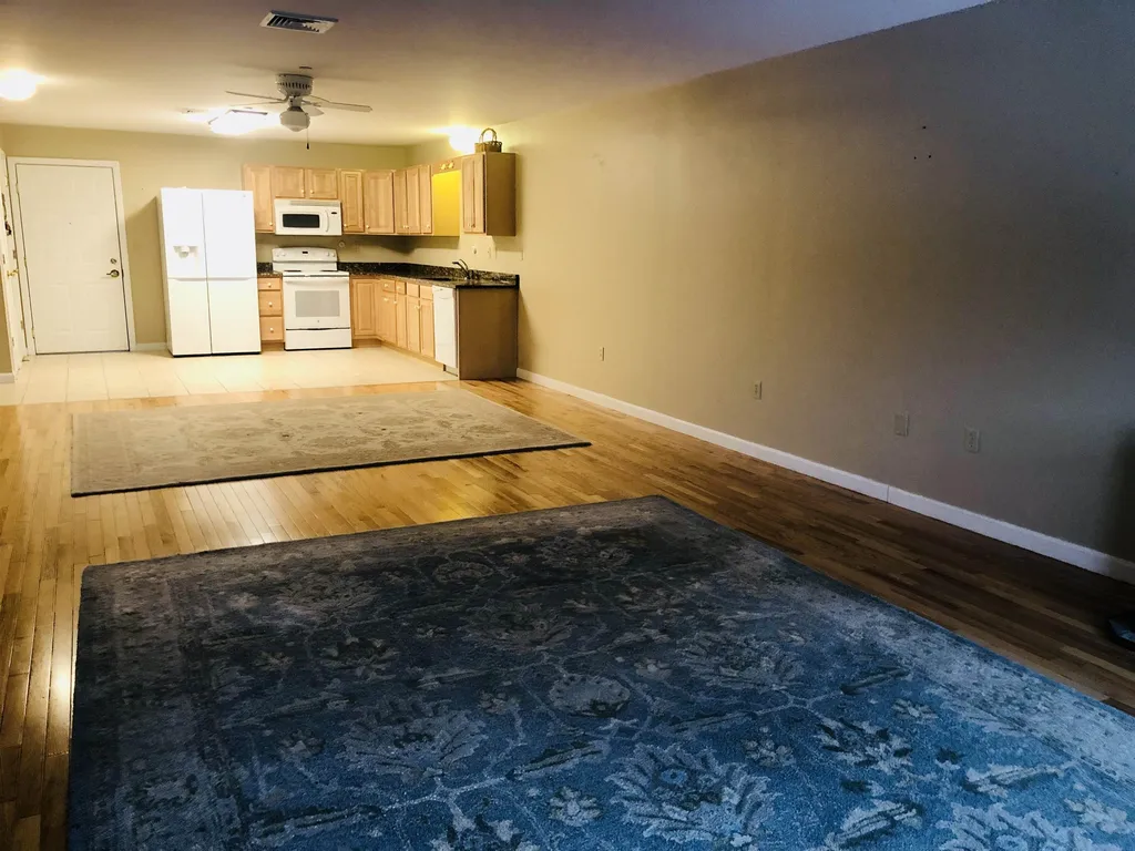 118 Secretariat Way Rochester NH 03867