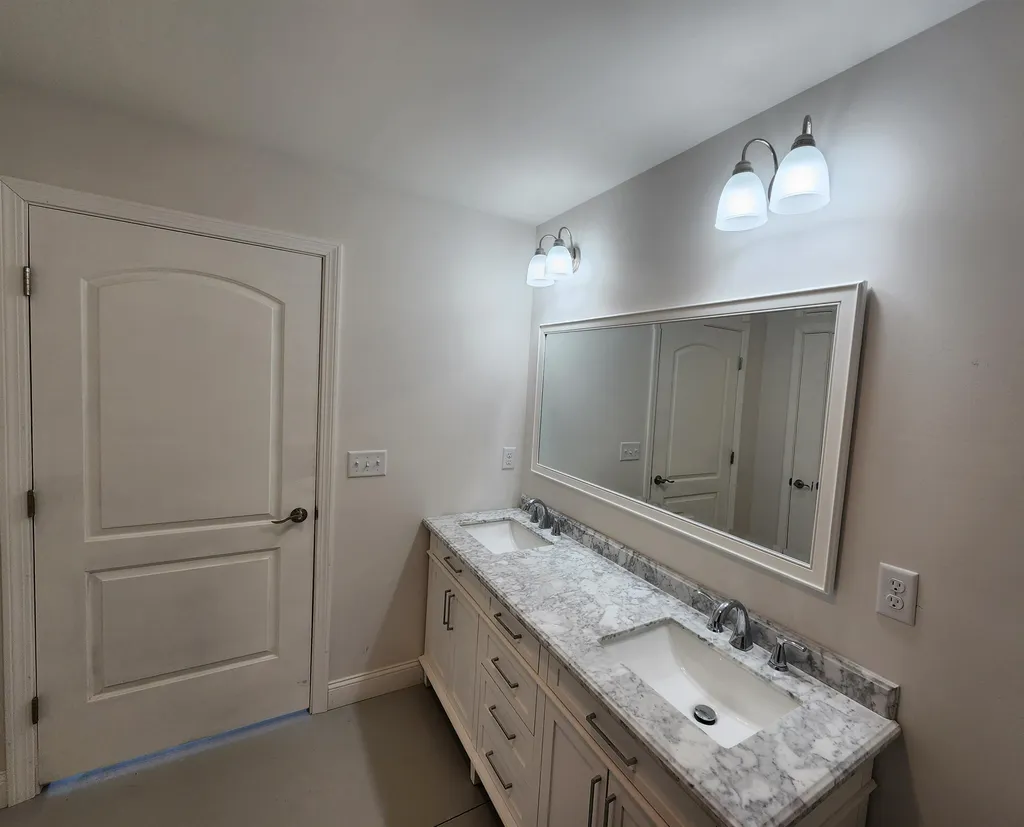 65 Corbett Road Barrington NH 03825