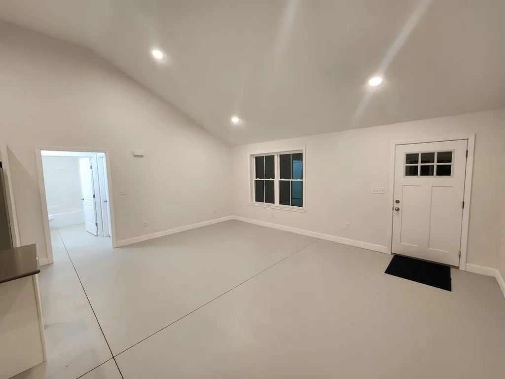 65 Corbett Road Barrington NH 03825