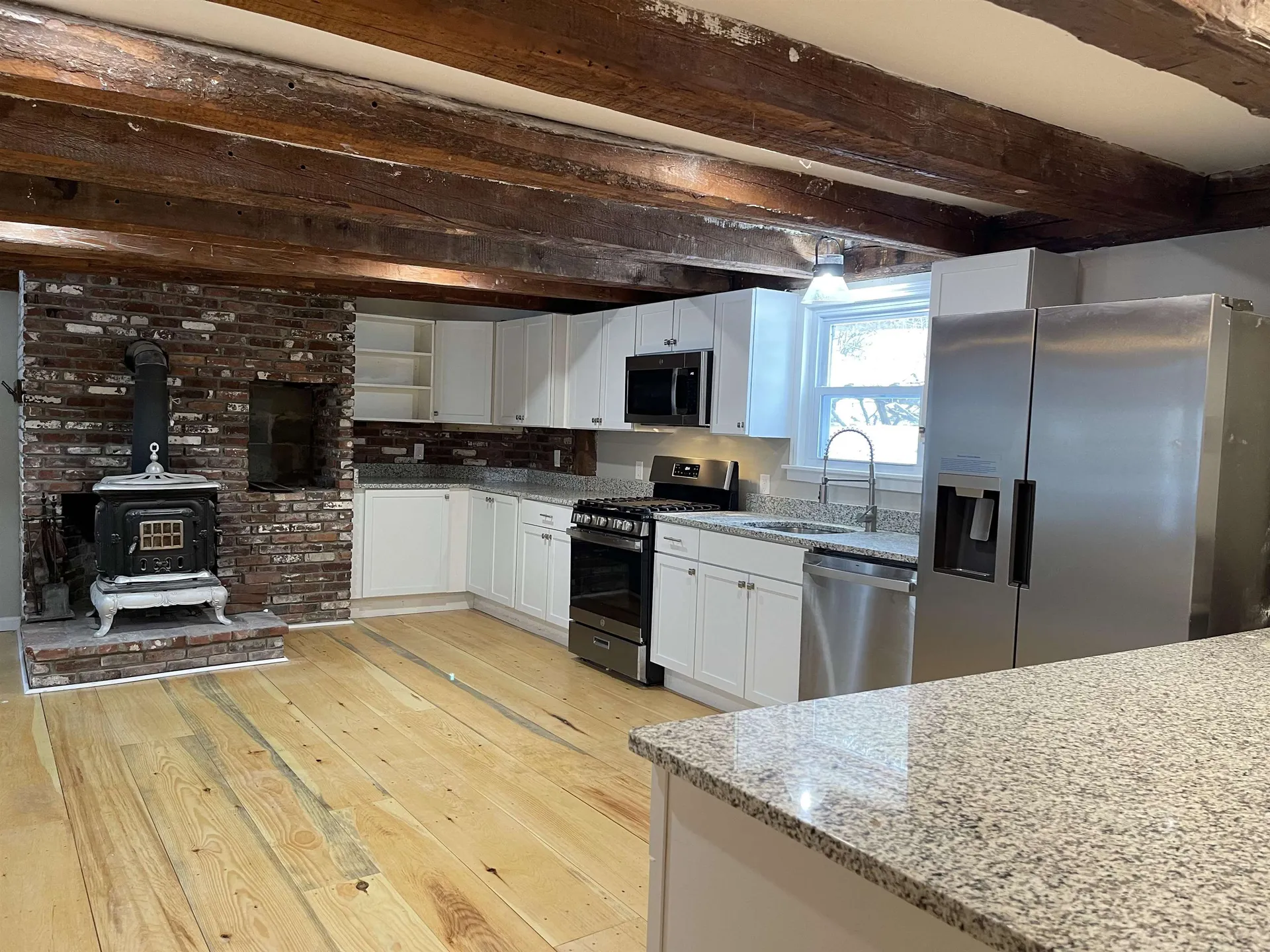 33 Church Street Belmont NH 03220