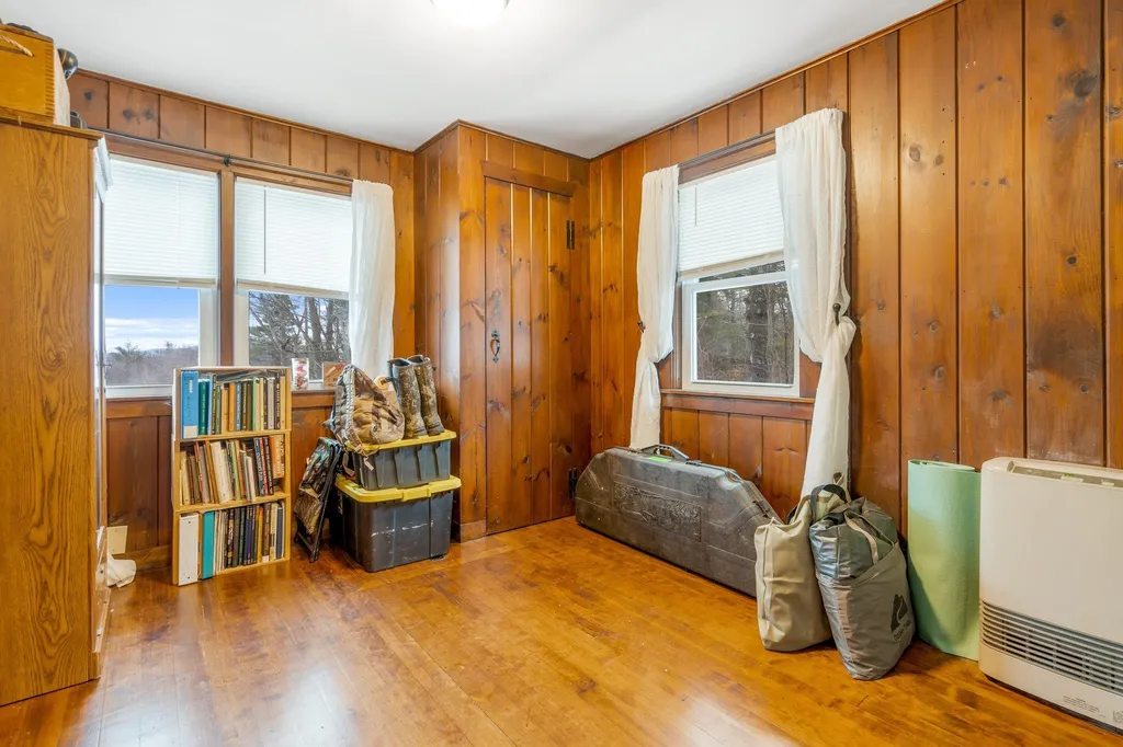 52 Cass Mill Road Hill NH 03243