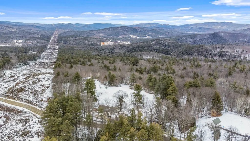 52 Cass Mill Road Hill NH 03243