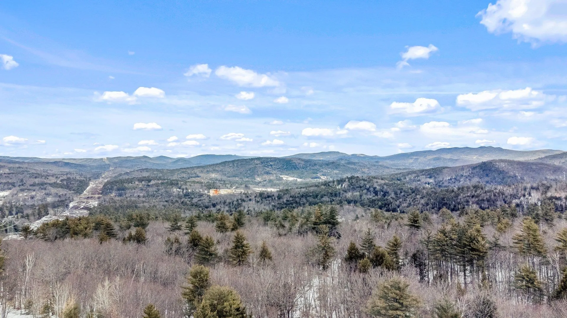 52 Cass Mill Road Hill NH 03243
