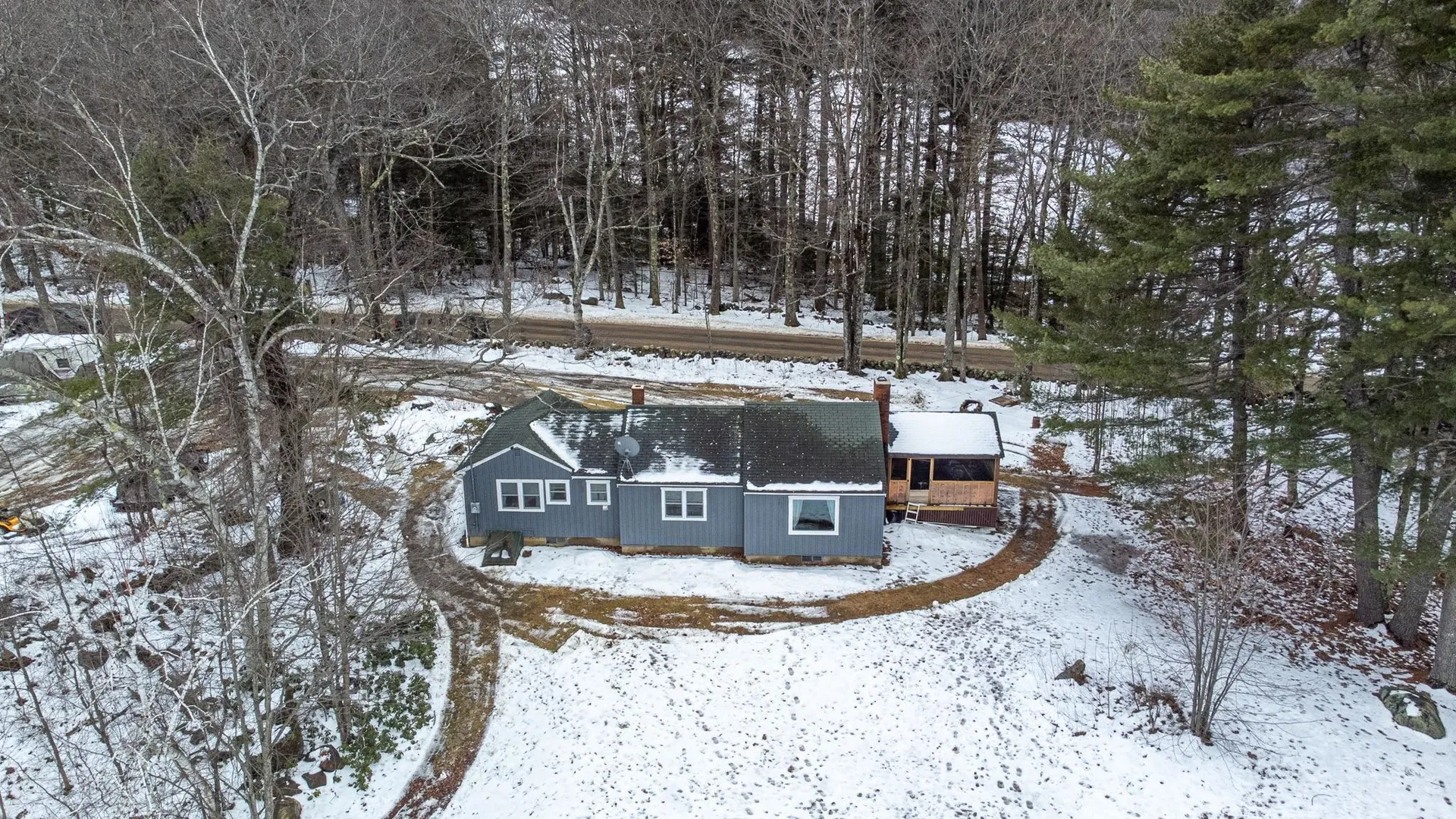 52 Cass Mill Road Hill NH 03243