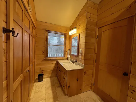 95 Davis Drive Wilmington VT 05363