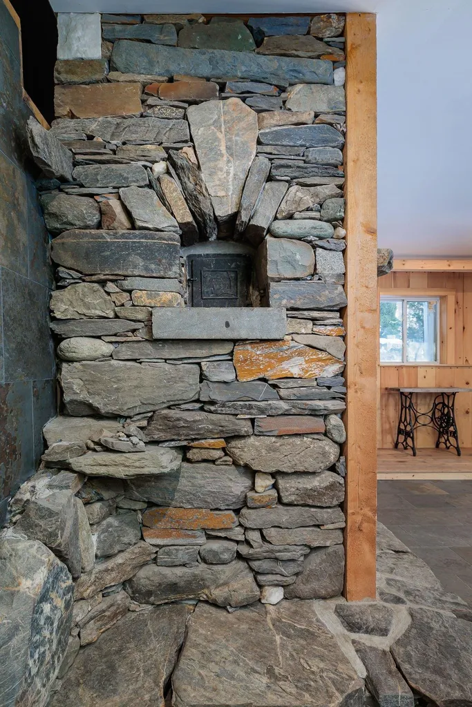 3132 North Hollow Road Granville VT 05747