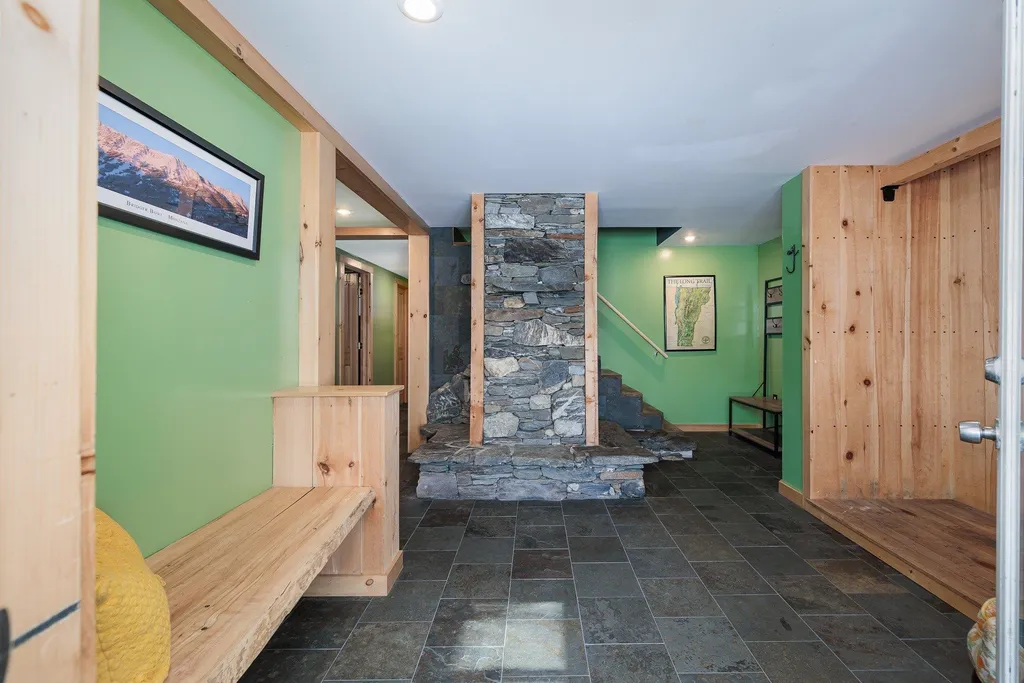 3132 North Hollow Road Granville VT 05747