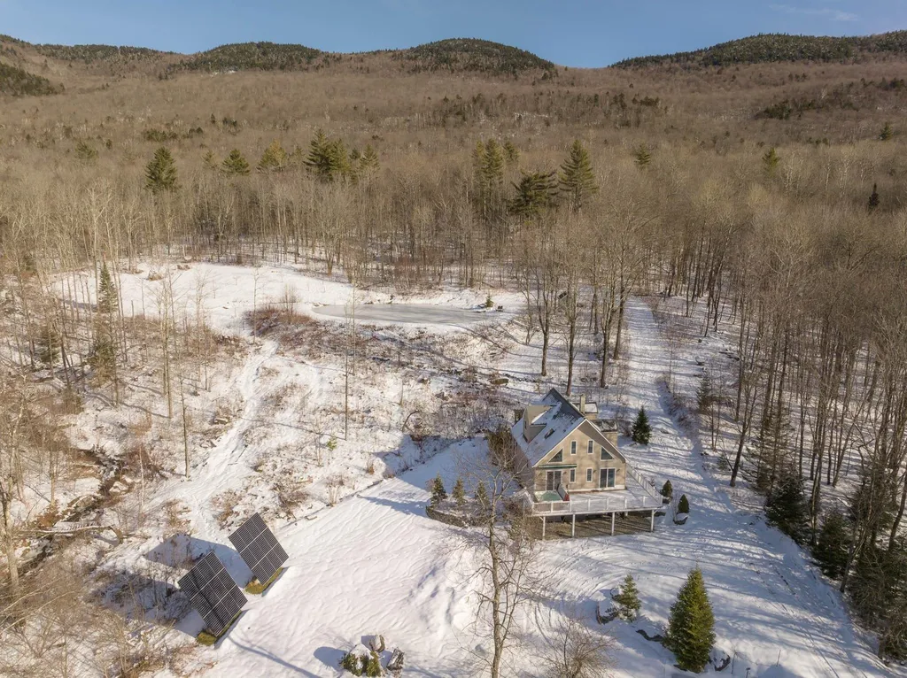 3132 North Hollow Road Granville VT 05747