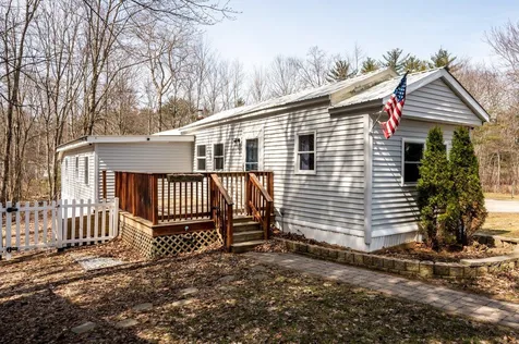 23 Hilton Avenue Exeter NH 03833