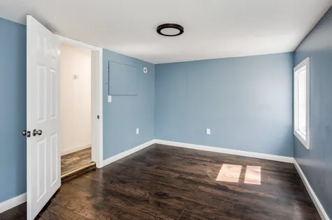 23 Hilton Avenue Exeter NH 03833