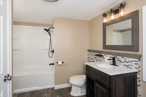 23 Hilton Avenue Exeter NH 03833