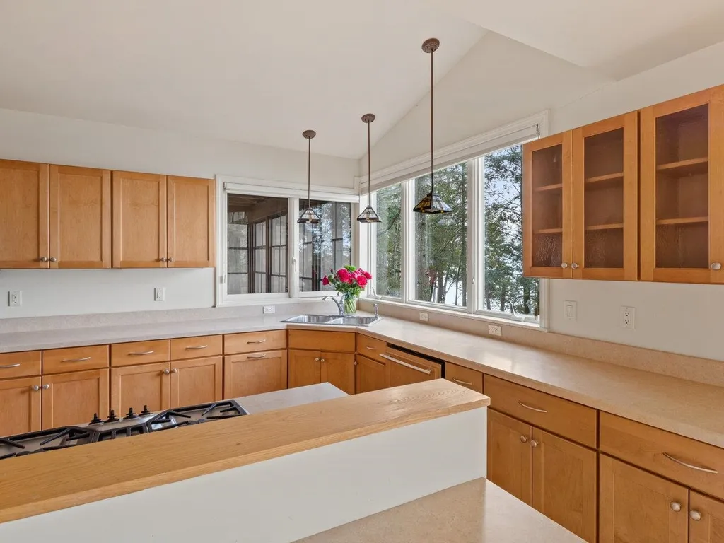 206 West Red Rock Road Colchester VT 05446