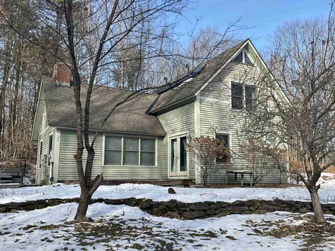 90 Draper Road Hartland VT 05048