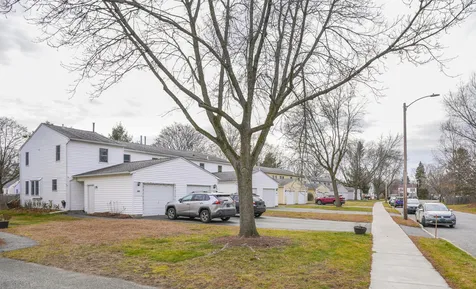 39 Fairmont Place Burlington VT 05408