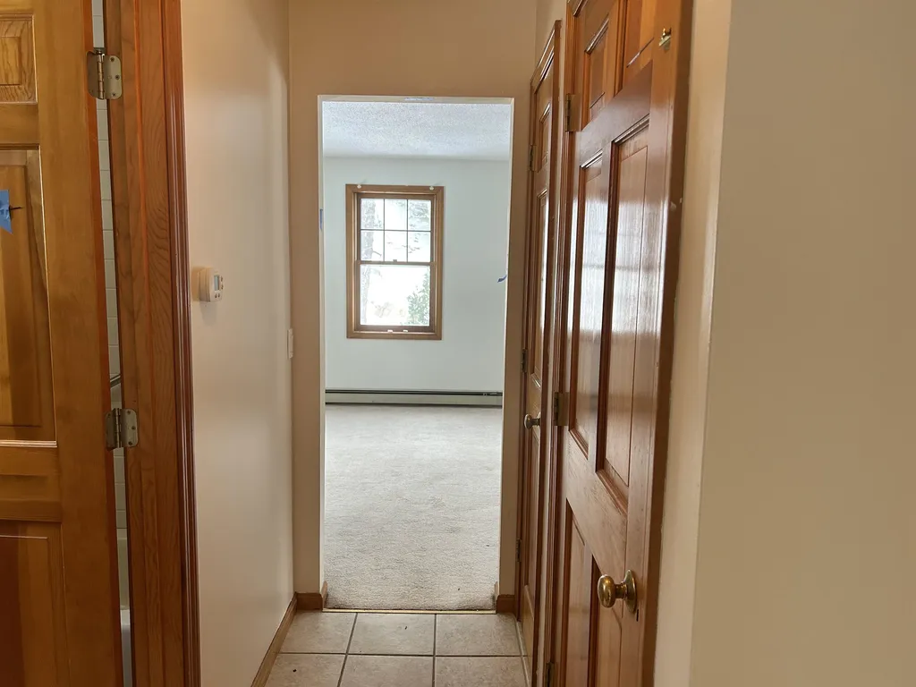 58 Penny Lane Laconia NH 03246