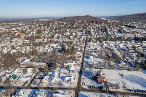 38 Barlow Street St. Albans City VT 05478