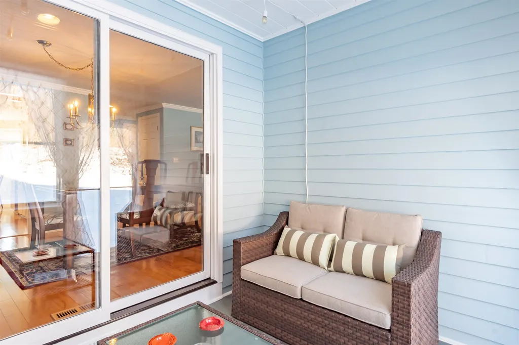 359 Winding Pond Road Londonderry NH 03053
