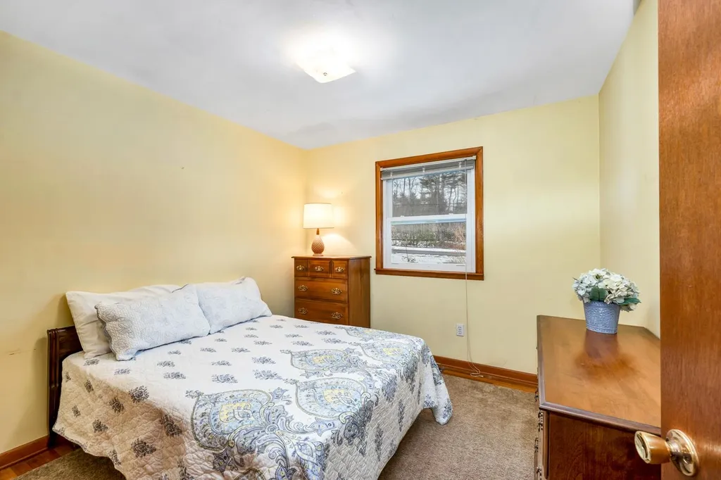 781 Center Street Wolfeboro NH 03894