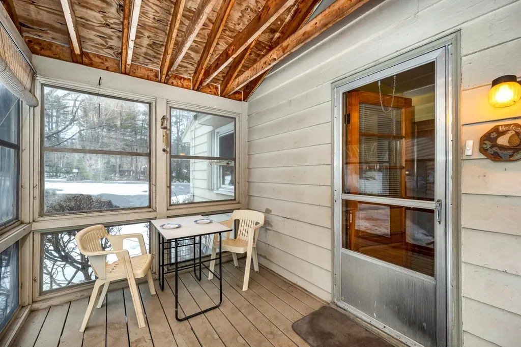 781 Center Street Wolfeboro NH 03894