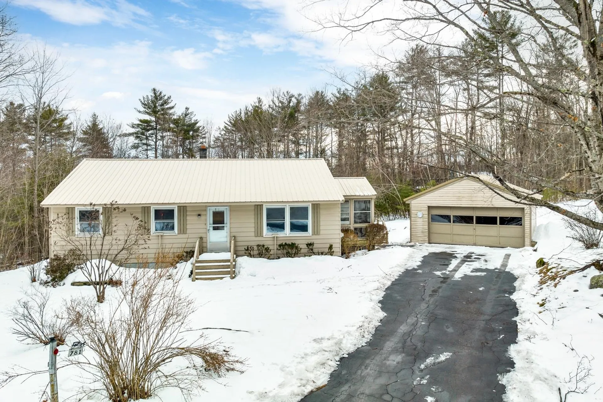 781 Center Street Wolfeboro NH 03894