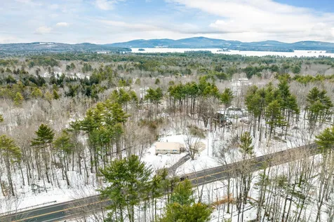 781 Center Street Wolfeboro NH 03894