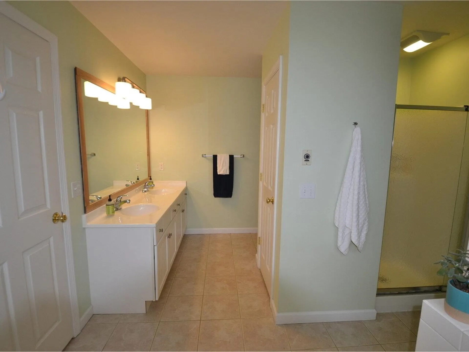 182 Farmall Drive Hinesburg VT 05461