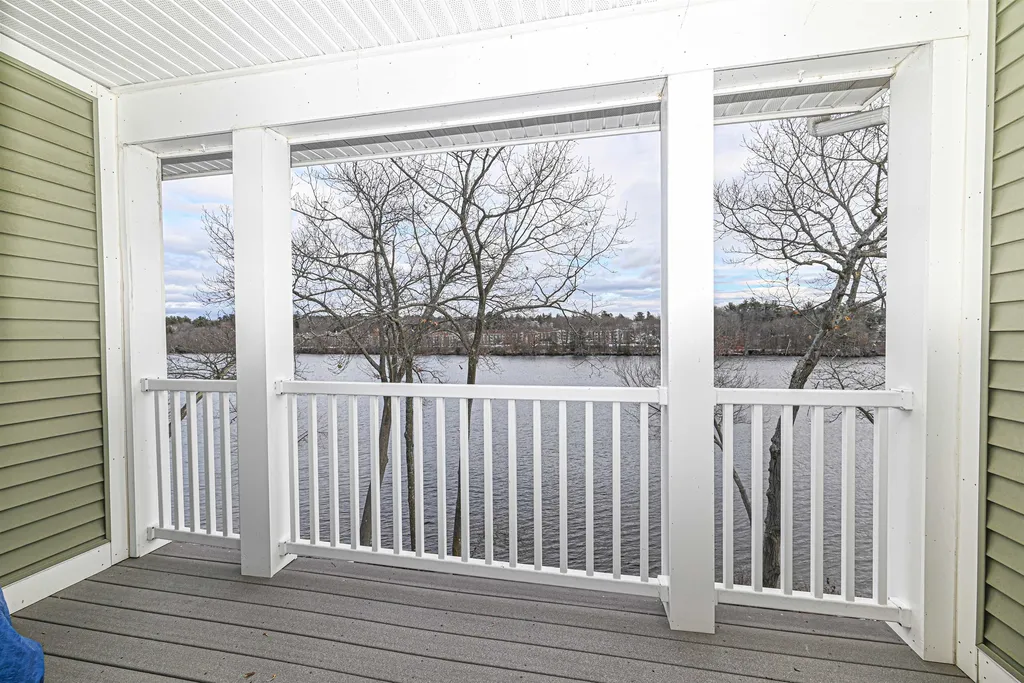 55 River Front Drive Manchester NH 03102