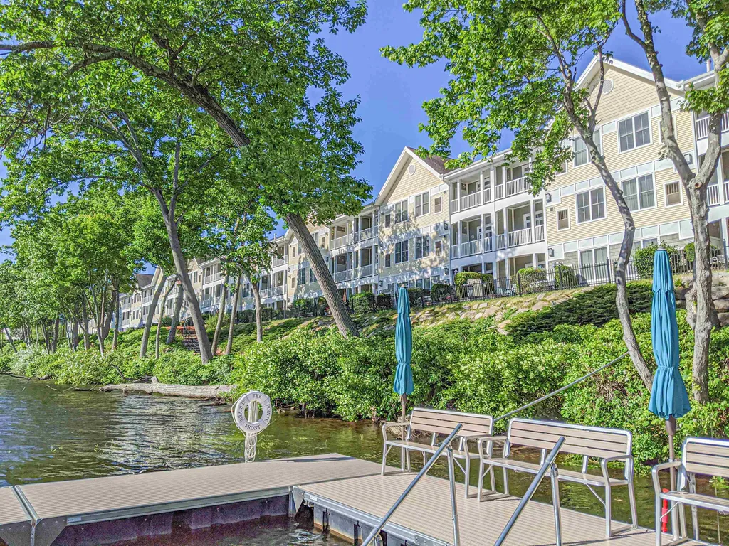 55 River Front Drive Manchester NH 03102