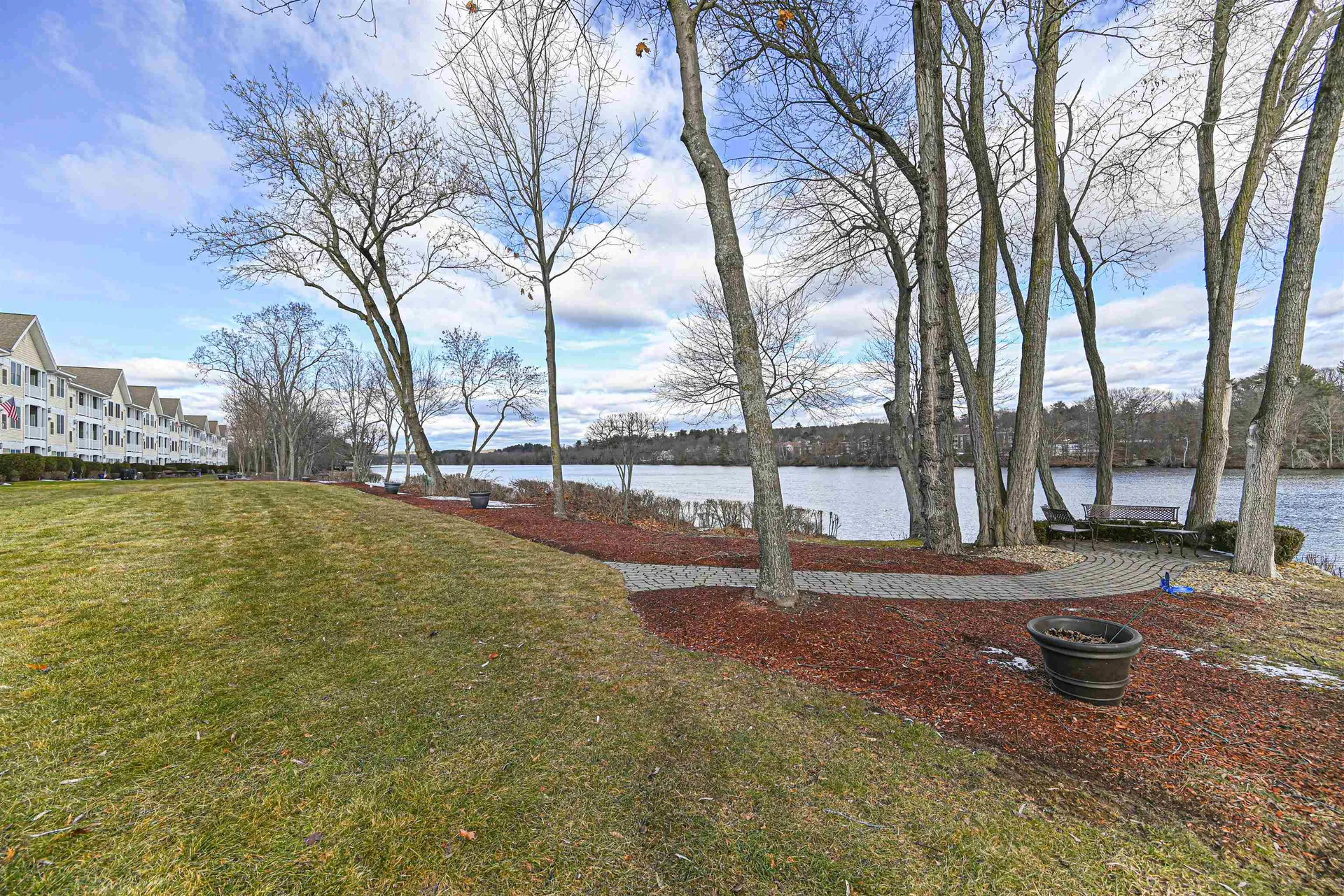 55 River Front Drive Manchester NH 03102