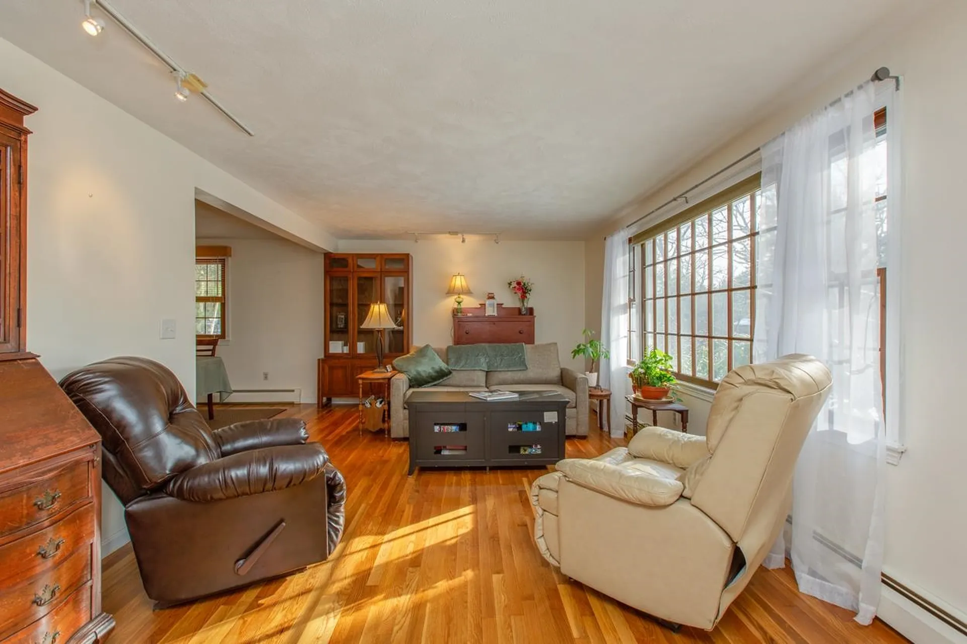 8 Wedgewood Drive Londonderry NH 03053