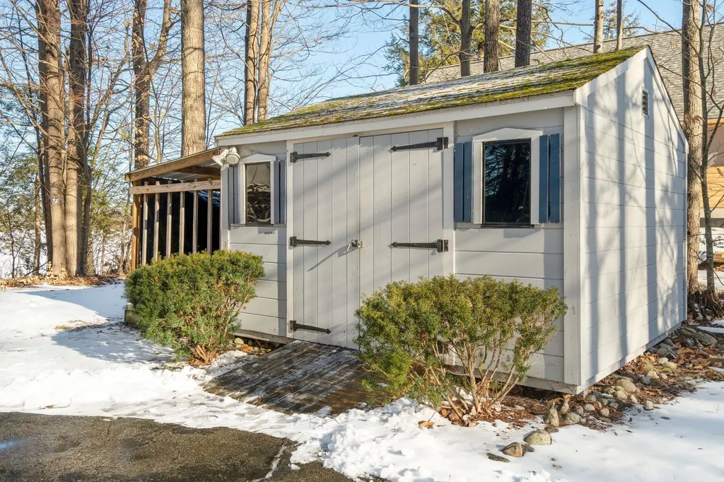 167 Nicola Road Middleton NH 03887
