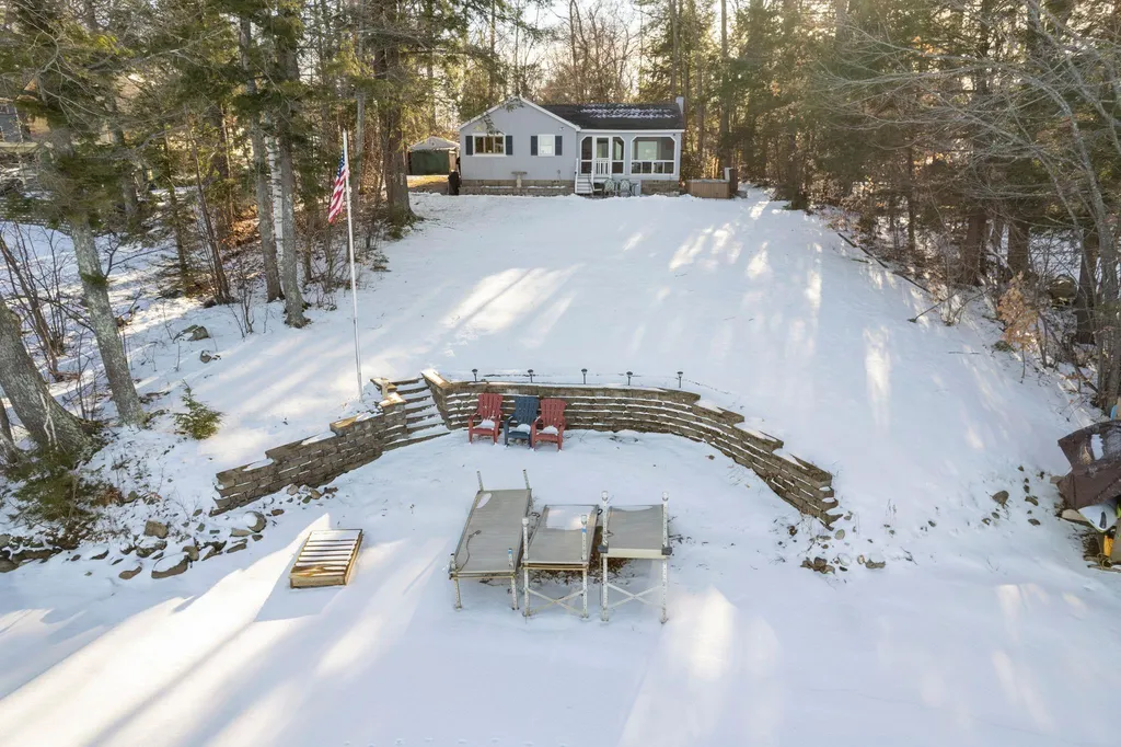 167 Nicola Road Middleton NH 03887