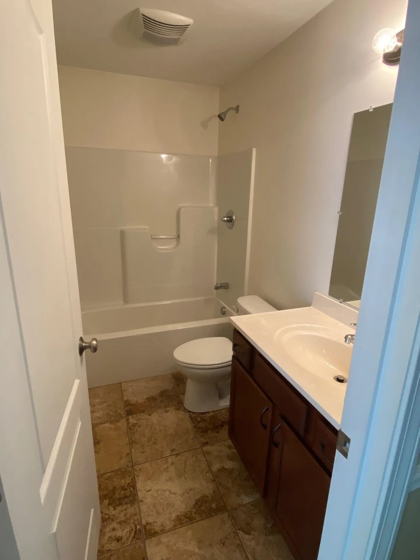 28 Owens Drive Swanzey NH 03446