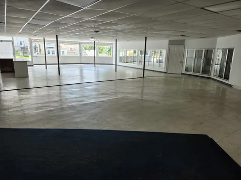 92 Pine Street Laconia NH 03246