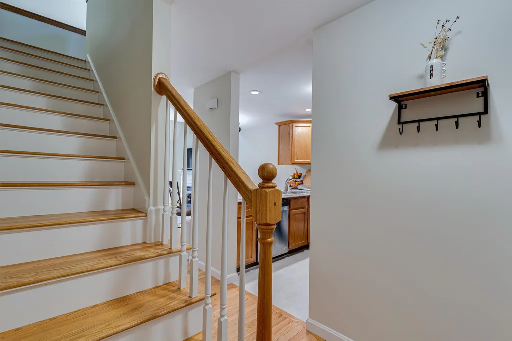 11 Montrose Drive Stratham NH 03885